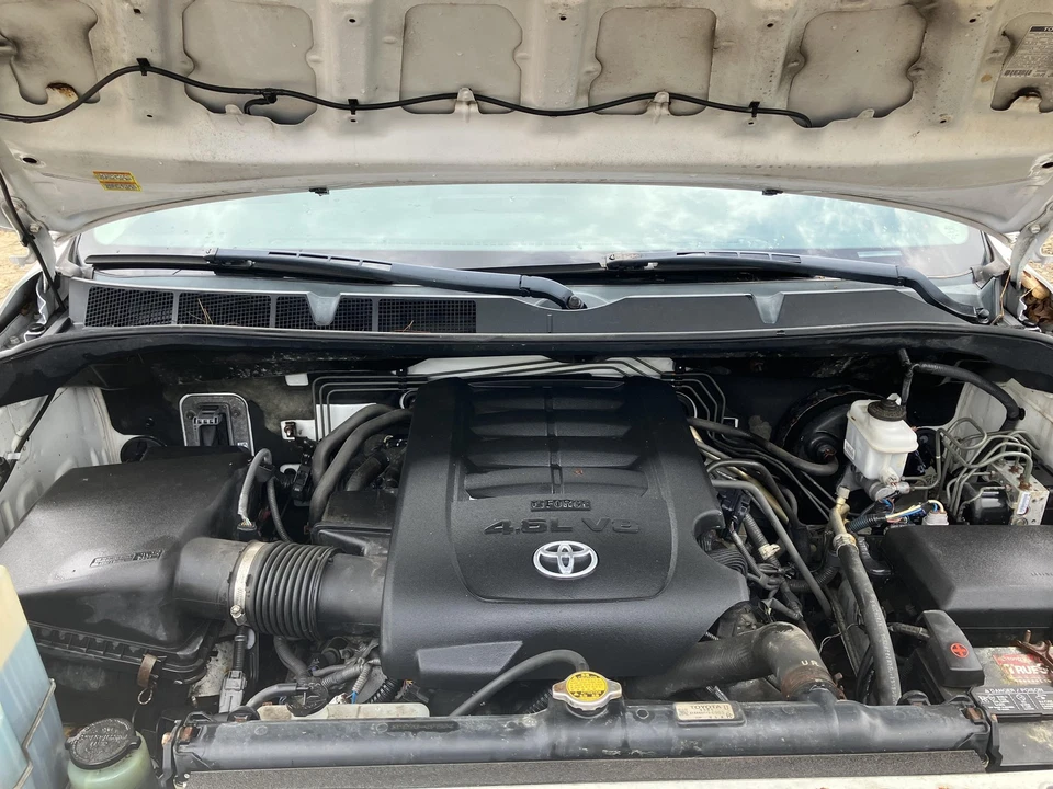 12 TOYOTA TUNDRA Battery Tray - Image 4 of 4