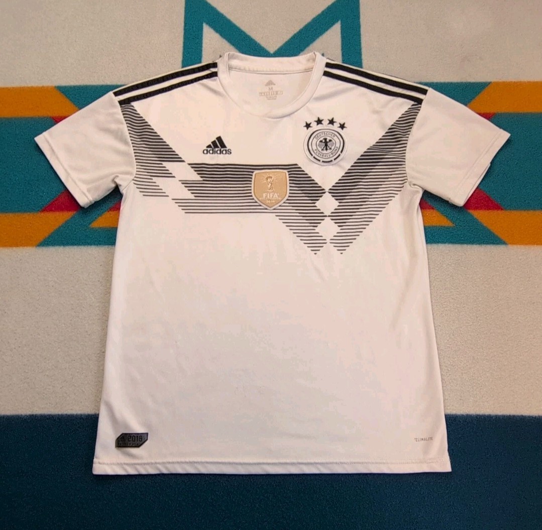 Germany 2018 Home Football Adidas Jersey Shirt FIFA Soccer Medium
