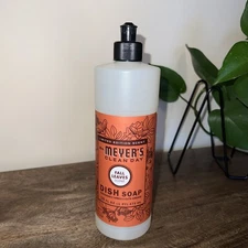 Mrs Meyers Clean Day Dish Soap Fall Leaves 16 fl oz-Lot of 2