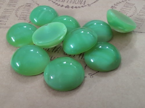 ♥Nr. C48- Vintage Glascabochons grün 10 St. DM 16 mm♥ - Picture 2 of 2