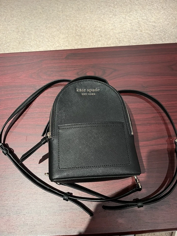 Mini mochila Kate Spade New York negra Foto 3 de 4