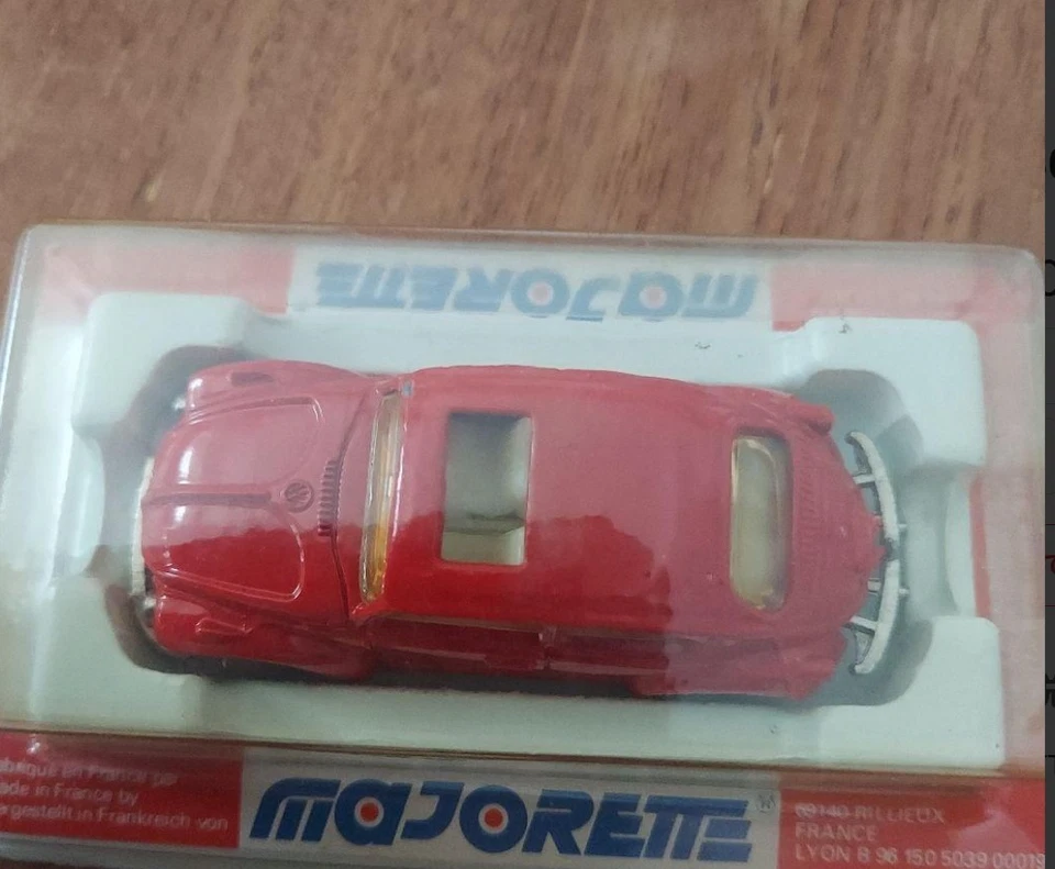 SCARCE BOXED VINTAGE MAJORETTE 202 VW BEETLE 1302 DIECAST MODEL RED VOLKSWAGEN - Image 2 of 4