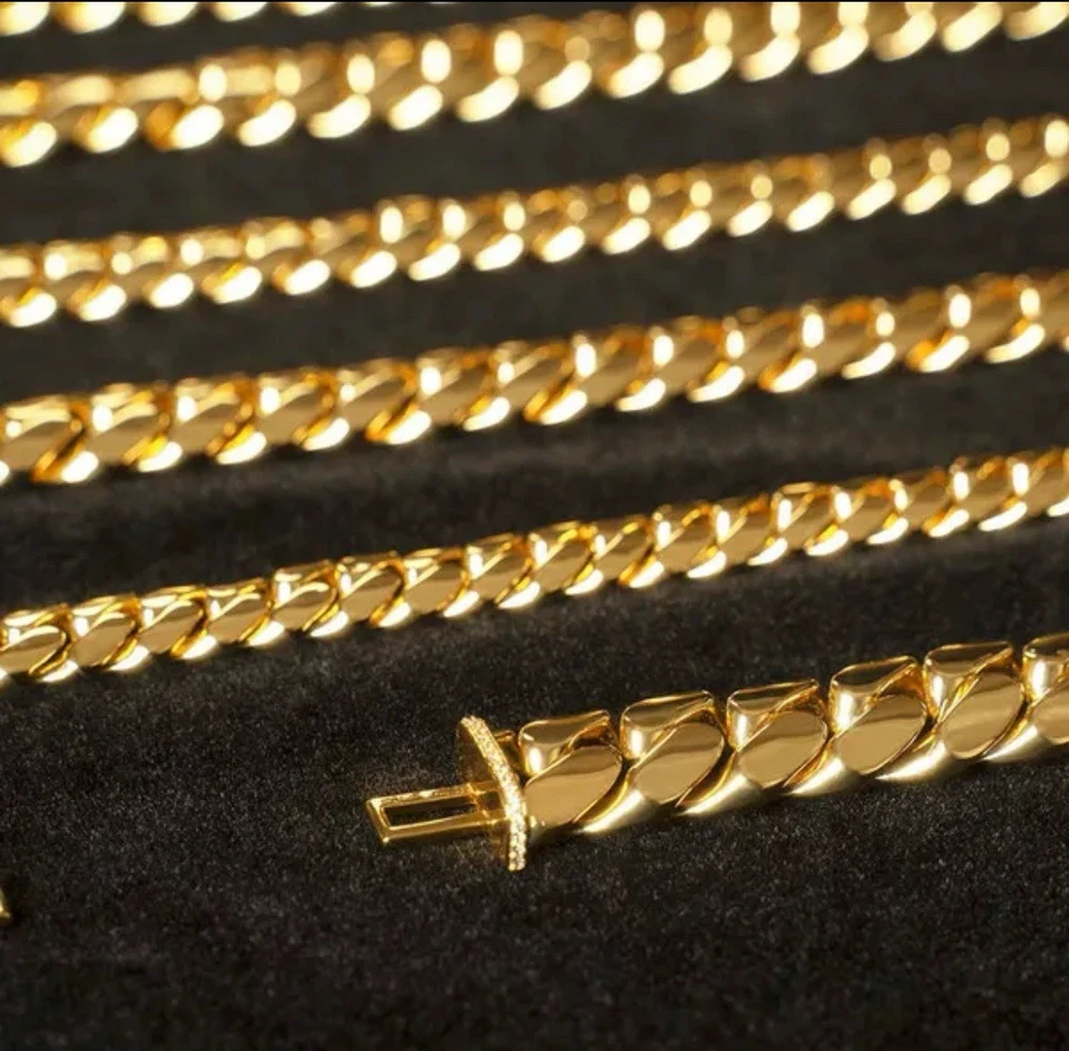 Cadena de eslabones cubanos Miami chapada en oro de 14 k de 16-24" pulgadas 10 mm cierre de moissanita Foto 4 de 4