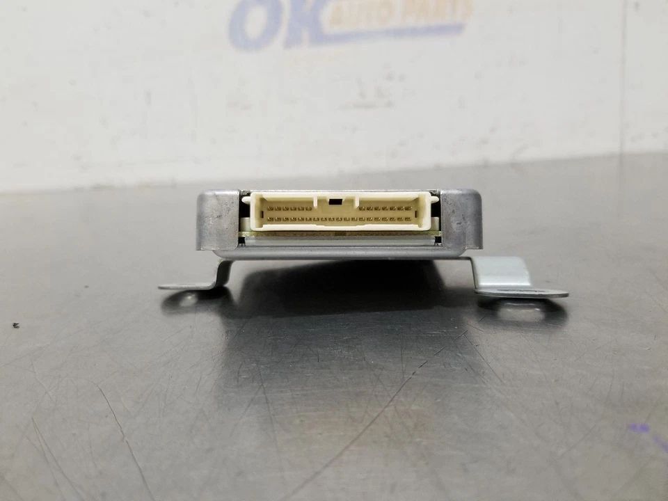 18 2018 丰田 RAV 4 球杆预碰撞系统控制模块 8150-0R011 — 第 3/4 张图片