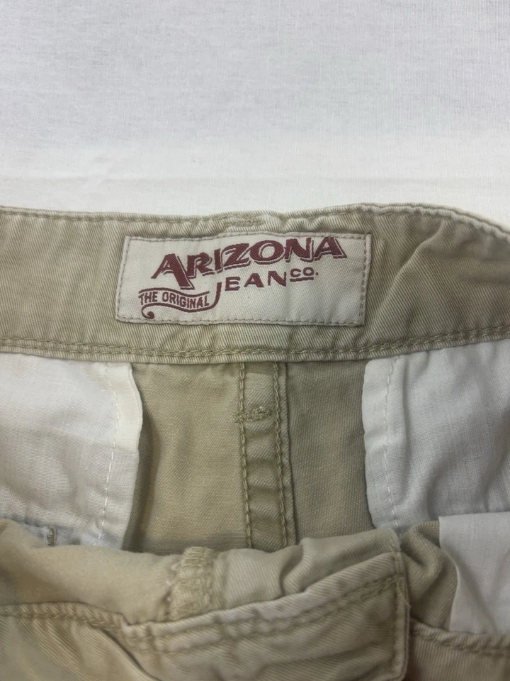 3 Pairs Arizona Jean Company Men’s Khaki Cargo Shorts Size 32 Cotton - Image 2 of 4