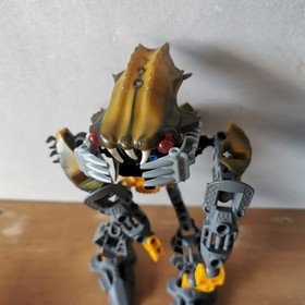 Lego 8918 Bionicle Mahri Nui Barraki Carapar robot / ref A704