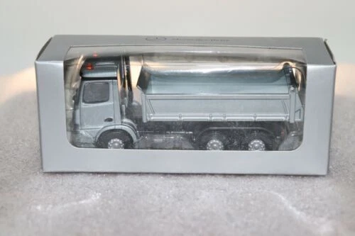 Mercedes-Benz NOREV 1:64 escala Diecast coches, camiones y camionetas