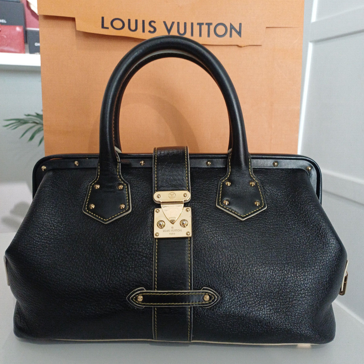 louis vuitton handles