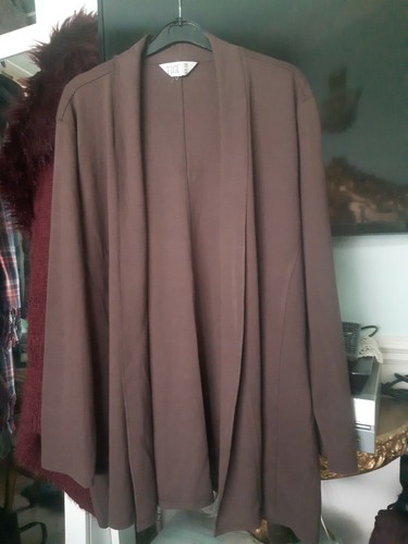 Tigi wear chocolate brown long sleeved 