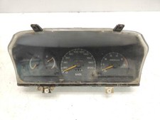 Compteur Mitsubishi SPACE WAGON
