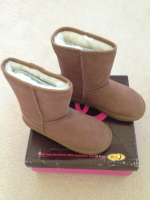 UKALA  Australian Merino Wool Kids SYDNEY Chestnut Low Suede BOOTS Size 1 *NEW*