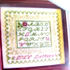 PRIMROSE NEEDLEWORKS LUV LETTERS Elizabeth Gorski 2007 Cross Stitch Chart