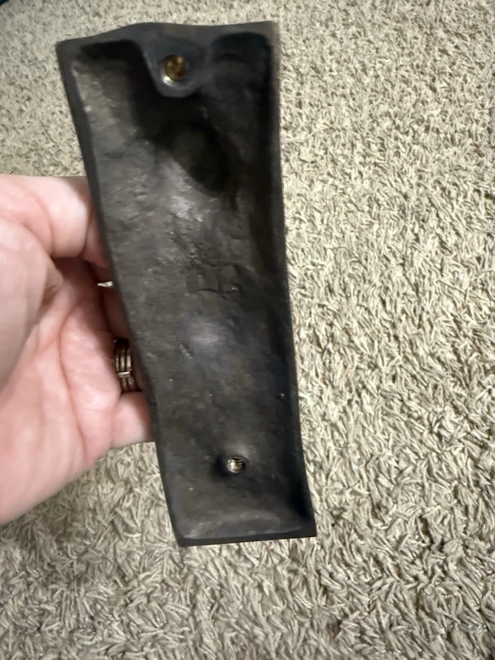 Llamador de puerta antiguo de latón de suministro de renovadores pájaro carpintero vintage Foto 3 de 4