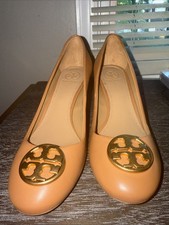 Tory Burch Women's Sally Closed Toe Wedge Size 8M Leather Preppy Office New