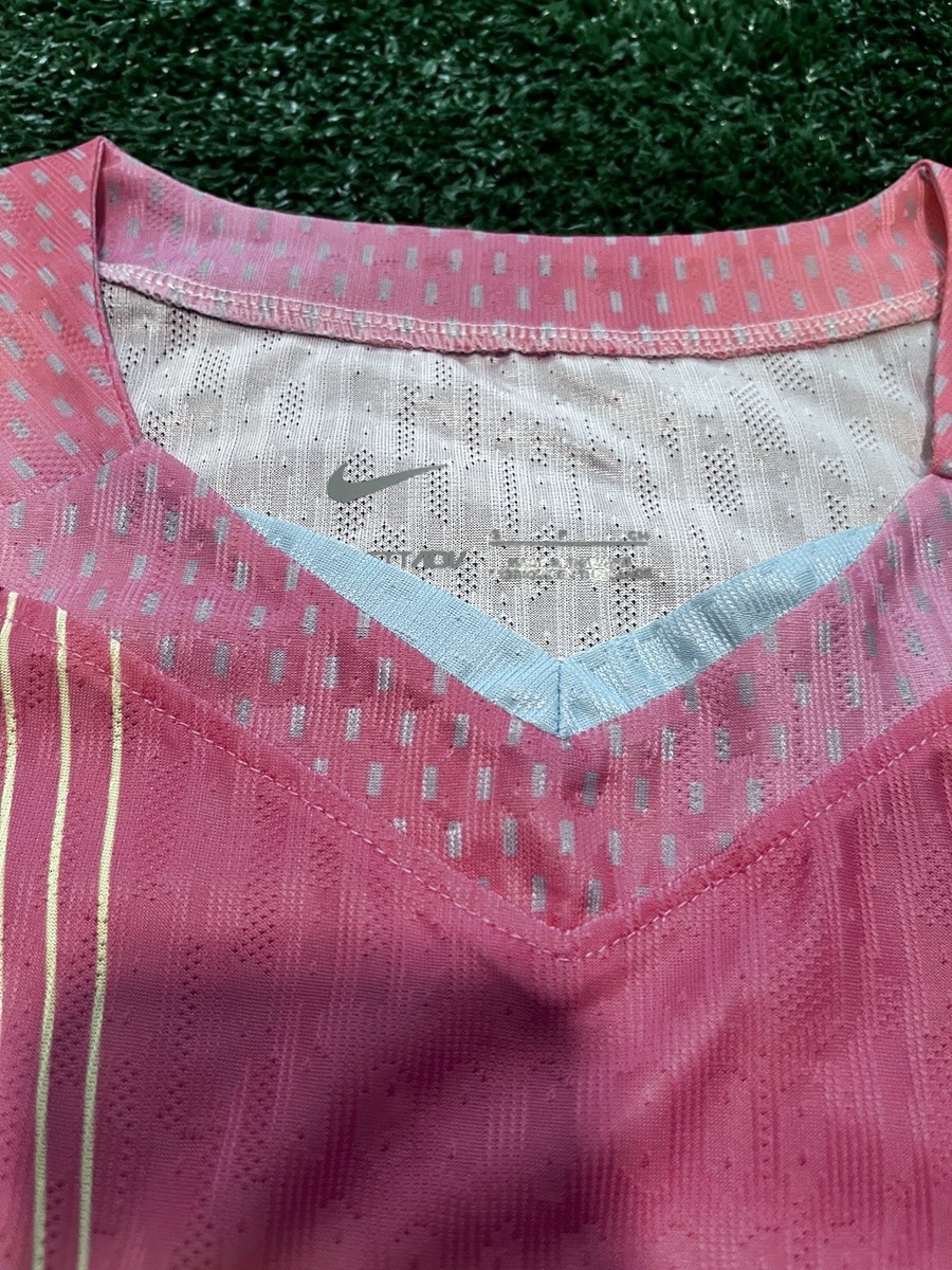 Nike バルセロナ special edition FC Barcelona. Nike.com