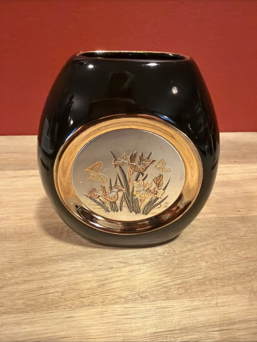 THE ART OF CHOKIN 彫金 花瓶 飾り物 Art Of Chokin In Collectible Japanese Vases & Jars (1900-Now) for