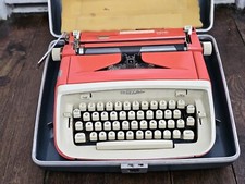 Vintage 1965 Royal Safari Manual Typewriter Red Portable w/Case,  Mid-Century thumbnail