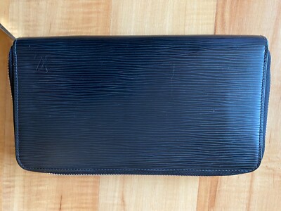 Gelbeutel von Louis Vuitton schwarz 20x12 ungebraucht 20x12 cm  im Beutel