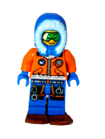 LEGO Arctic Explorer with Snowshoes & Green Goggles Minifigure Base Camp (60036)