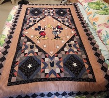 VTG Disney Mickey Minnie Mouse Cotton Patchwork Quilt Wallhanger
