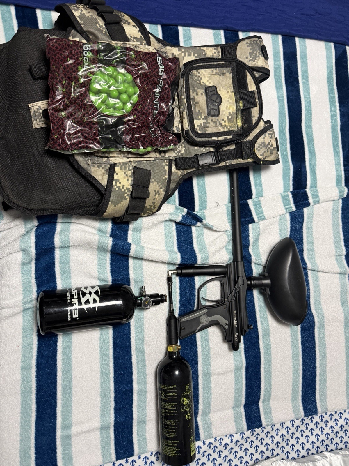 Complete Paintball Setup Spyder Fenix Marker Vest HPA Tank C