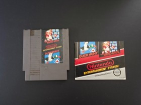 Nintendo NES Console Bundle Tested Working 2 Controllers Zapper Duck Hunt Mario