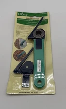 CLOVER Straight Slash Cutter #499 Sewing Quilting Crafting Fabric Seam Tool NEW