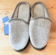Giesswein Men's Beige Wool Slippers Size 45 NWT