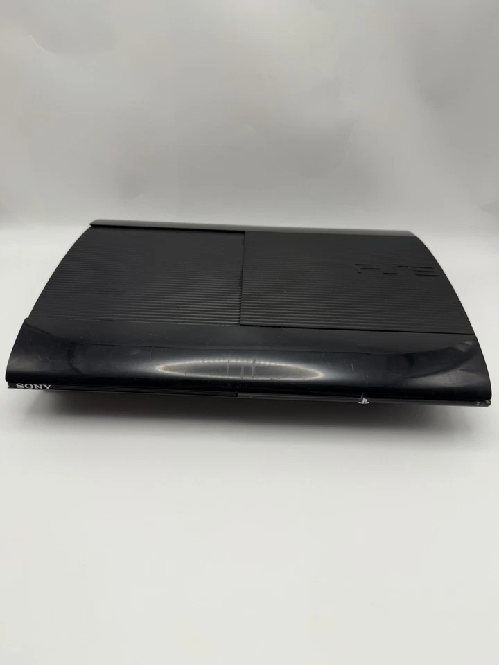 Sony PlayStation 3 Super Slim, Foto 2 von 5