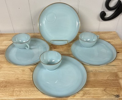 Anchor Hocking Fire King Turquoise Delphite Blue 7 Piece Snack Set Gold Trim