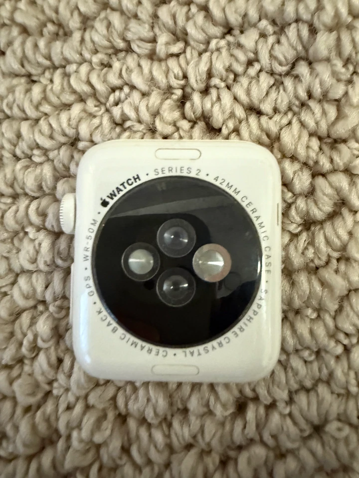 Very Rare Apple Watch Ceramic Edition 41mm with leather band - Image 4 of 4