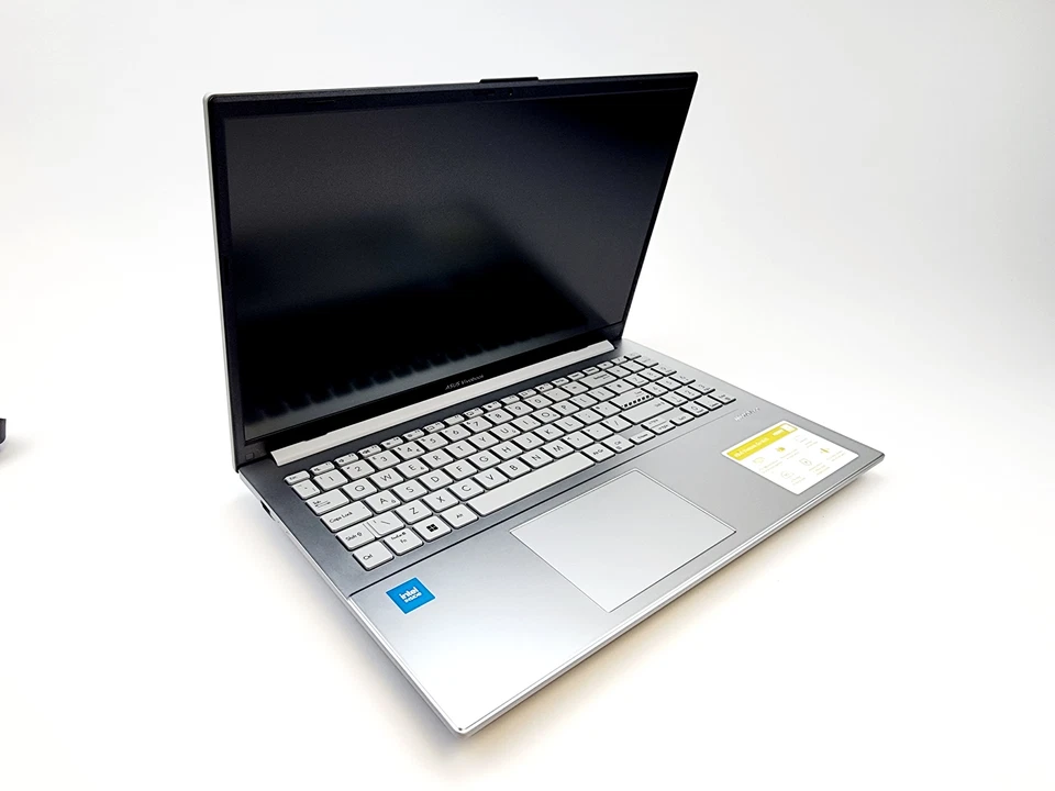 Asus Vivobook Go 15" 128GB UFS Intel N100 4GB DDR4 E1504GA Silver Excellent - Image 3 of 4