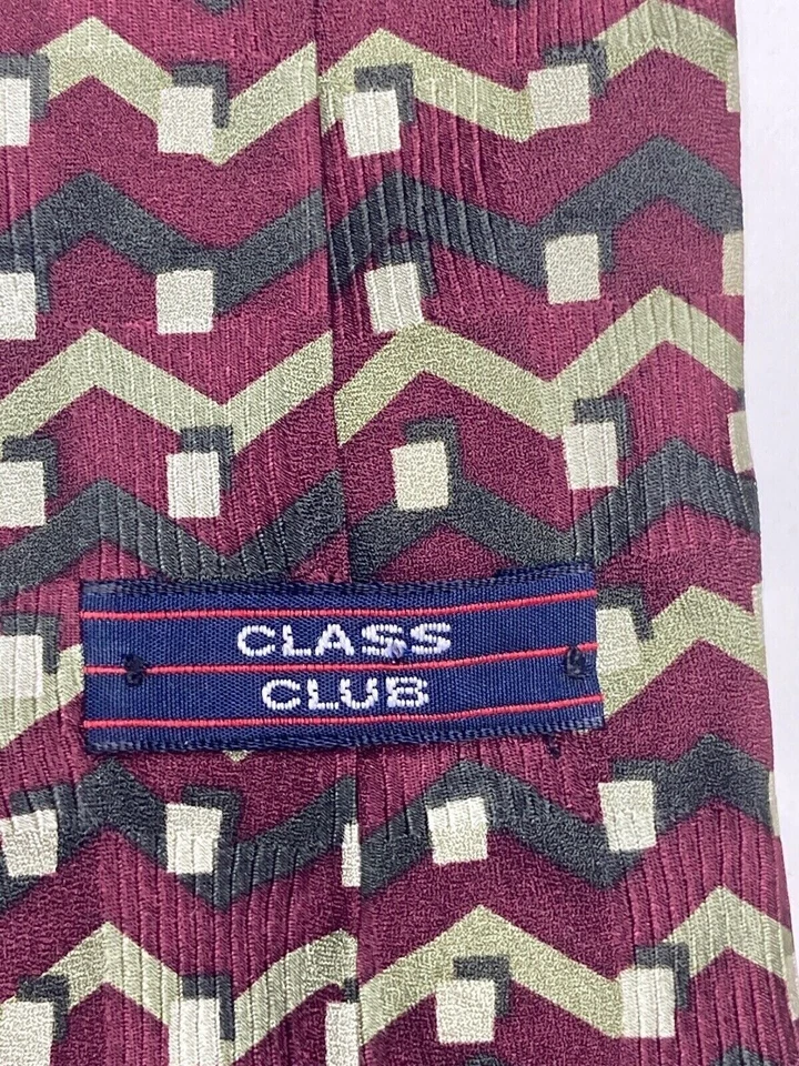 Corbata formal Class Club para hombre 50"Lx3"W roja/verde Foto 2 de 4