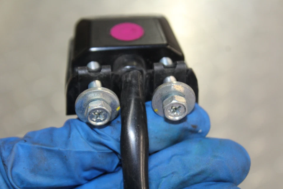 Yamaha FZ09 FZ-09 2017 luz de matrícula Foto 2 de 4