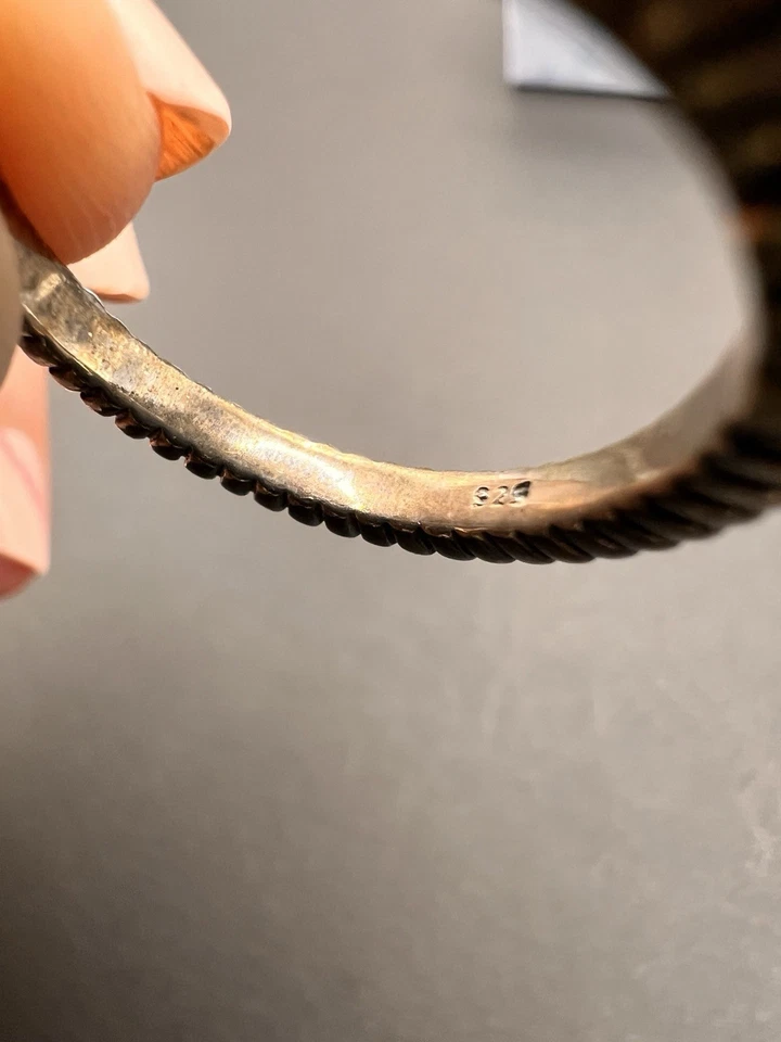 Anillo de perlas con detalles de plata de ley y oro de 14K - tamaño 8,5 - marca 925 y T&C 14K Foto 3 de 4