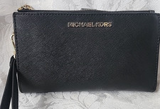 Michael Kors Jet Set Large Leather Smartphone Wristlet Wallet
