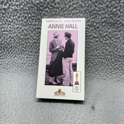 Annie Hall VHS 1977 Romantic Comedy Woody Allen Diane Keaton MGM/UA