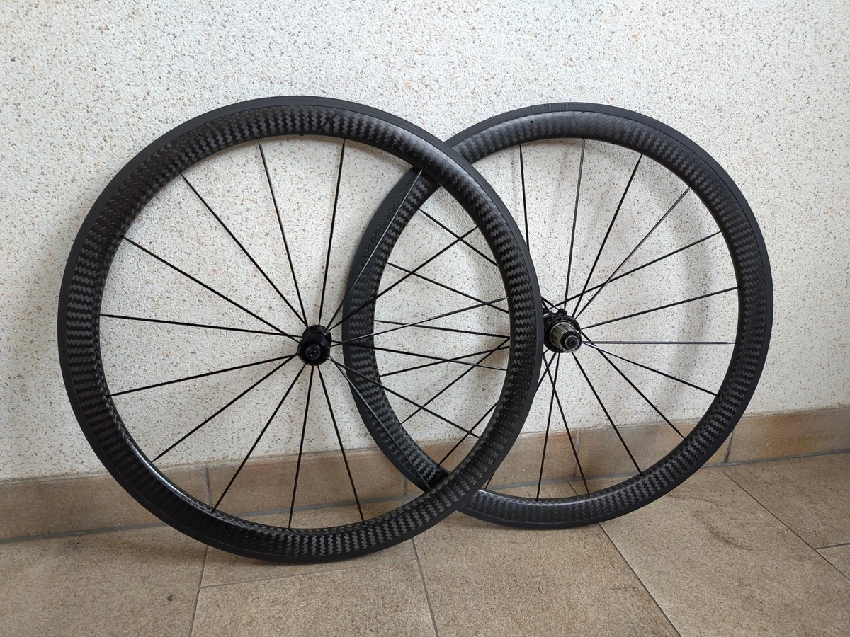 Paire De Roues Mavic Cosmic – 9 Vitesses Shimano – 1995 – Occasion