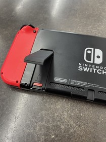 Nintendo Switch Handheld Gaming Consloe HAC-001(-01)