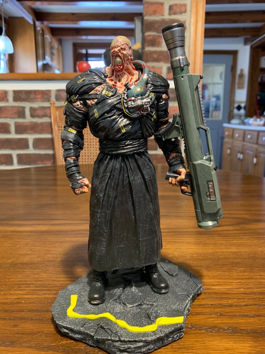 Numskull Capcom Resident Evil 3 (RE3) Remake Nemesis Figure (Head