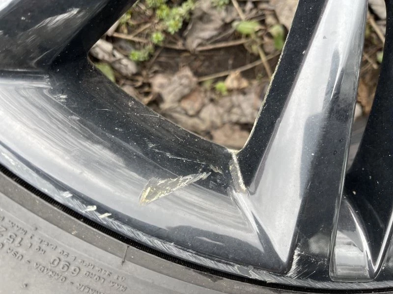 Jaguar XE 2017-2020 trasero izquierdo aleación 18x7,5 7 radios rueda estado B 52815 Foto 2 de 4