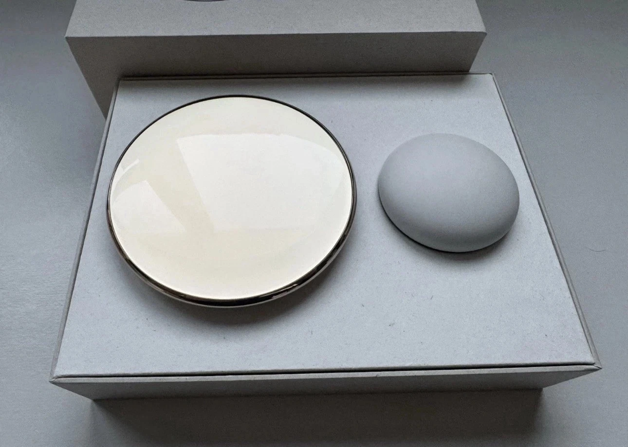 Google Nest 4th Gen Learning Thermostat Kit GA05171-US POLISHED GOLD