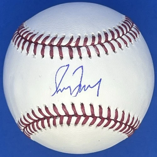 Greg Maddux Signed Autographed MLB Baseball w/ Beckett COA