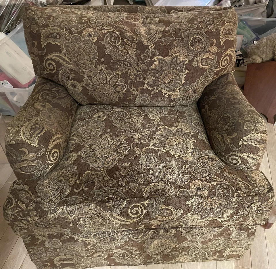 Henredon Oversized Swivel Chair Upholstery Collection Cushion Skirt 2009 Arm 360 - Image 4 of 4