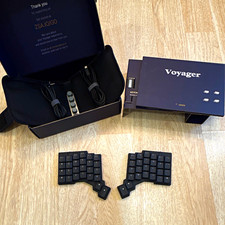 ZSA Voyager Ergonomic Split Portable Keyboard Black USB QWERTY English