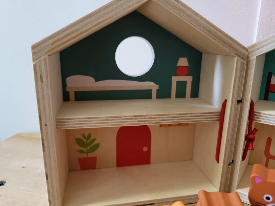 Djeco Wood Playhouse Cat Family Creative Immaginative Play Montessori France - Изображение 3 из 4