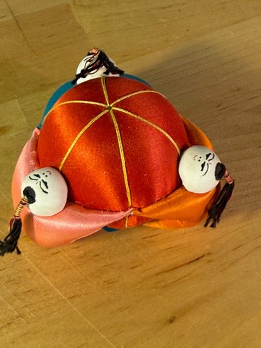 Vintage Sewing Pin Thread Box China Asian Silk 3 Men Mandarin Oriental ...