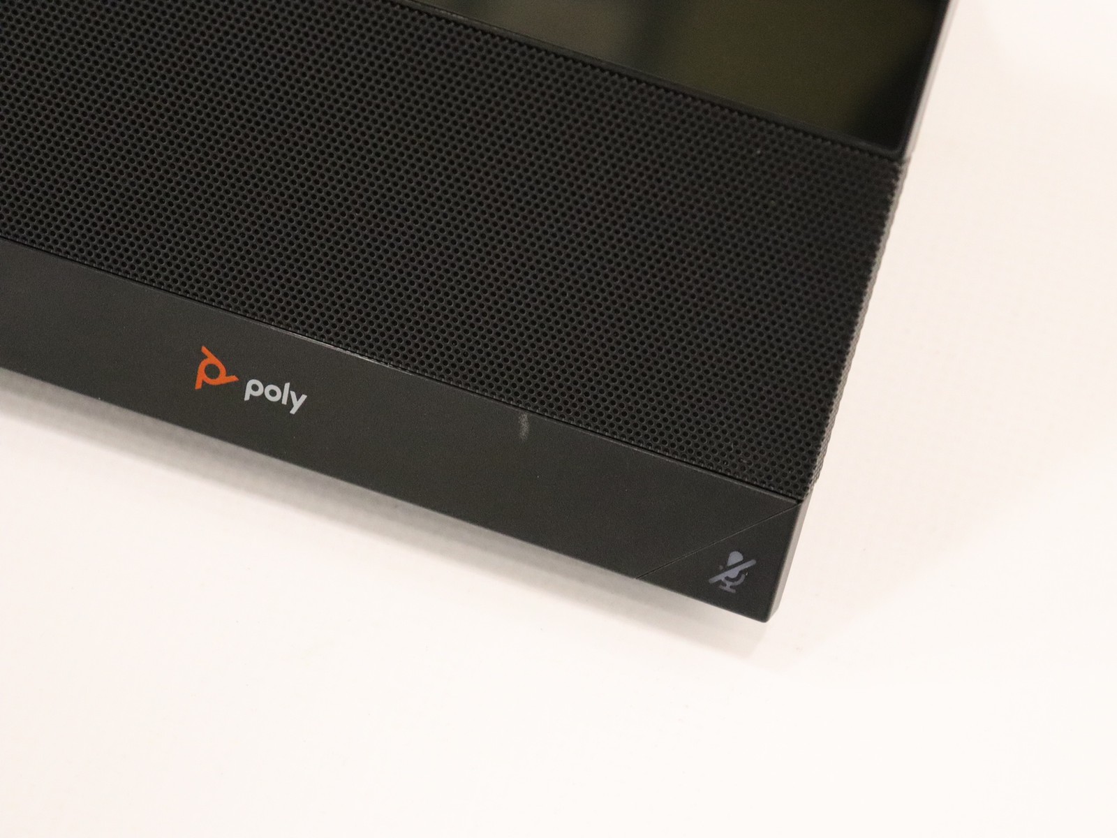 Poly CCX 700 Touchscreen Business Media VoIP Phone (Black) Built-in Camera