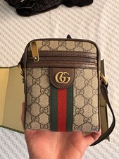 Gucci Ophidia GG Supreme Mini Crossbody Bag M...
