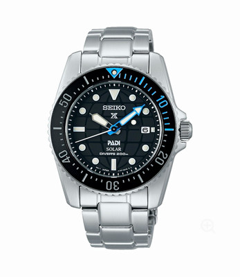 Seiko Prospex PADI Solar Quartz 200m Diver SS Bracelet Box & Manual